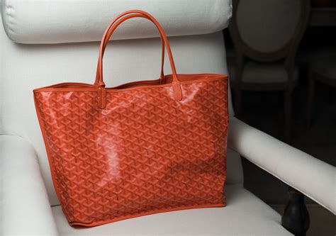 goyard st louis tote classic colors|Goyard pm tote price.